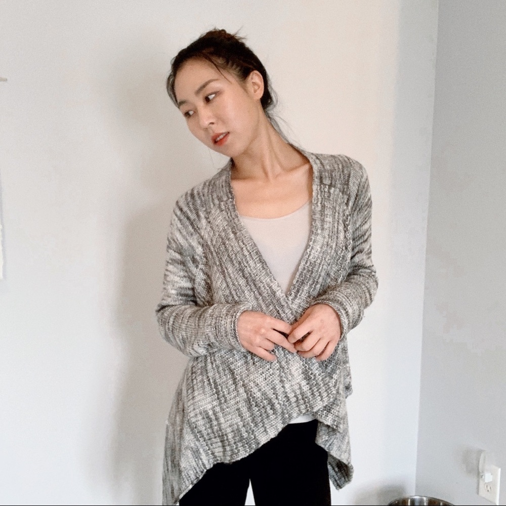 Ann taylor tan knit cardigan